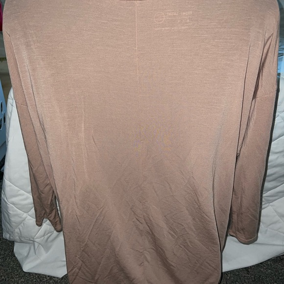 Paper Label 3/4 Sleeve Tunic - Picture 4 of 8